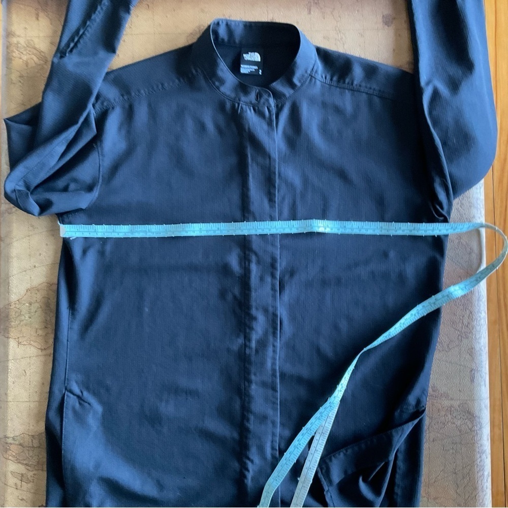 The North Face Black Shirt - Picture 5 of 8